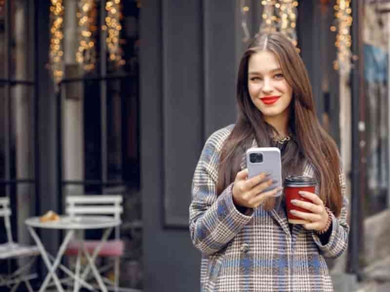 free iPhone government phone