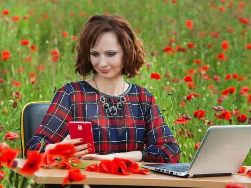 Free Laptop With Phone