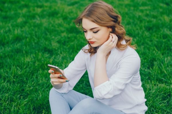 Total Wireless Compatible Phones