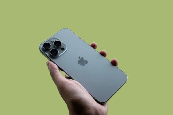 iPhone 16 Pro Max Review